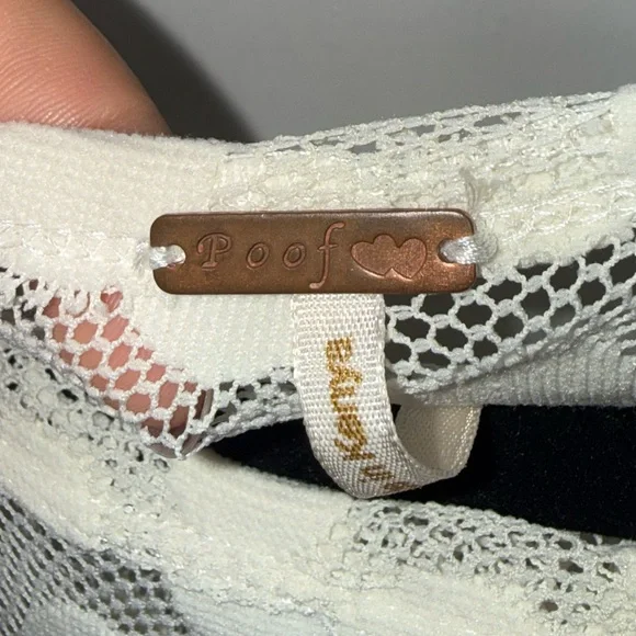 Poof Women Polka Dot Sheer Top Blouse in Ivory Beige Short Sleeve Shirt Raglan M - Picture 4 of 5